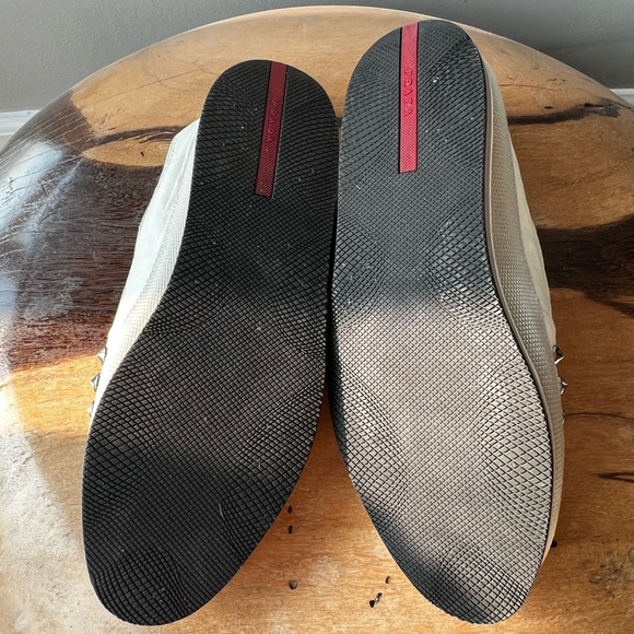 Vintage Prada sneakers - Picture 3 of 5